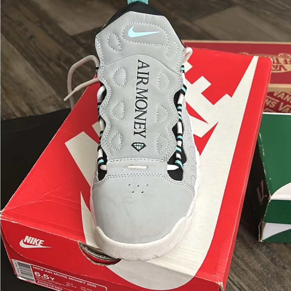 Nike Air More Money